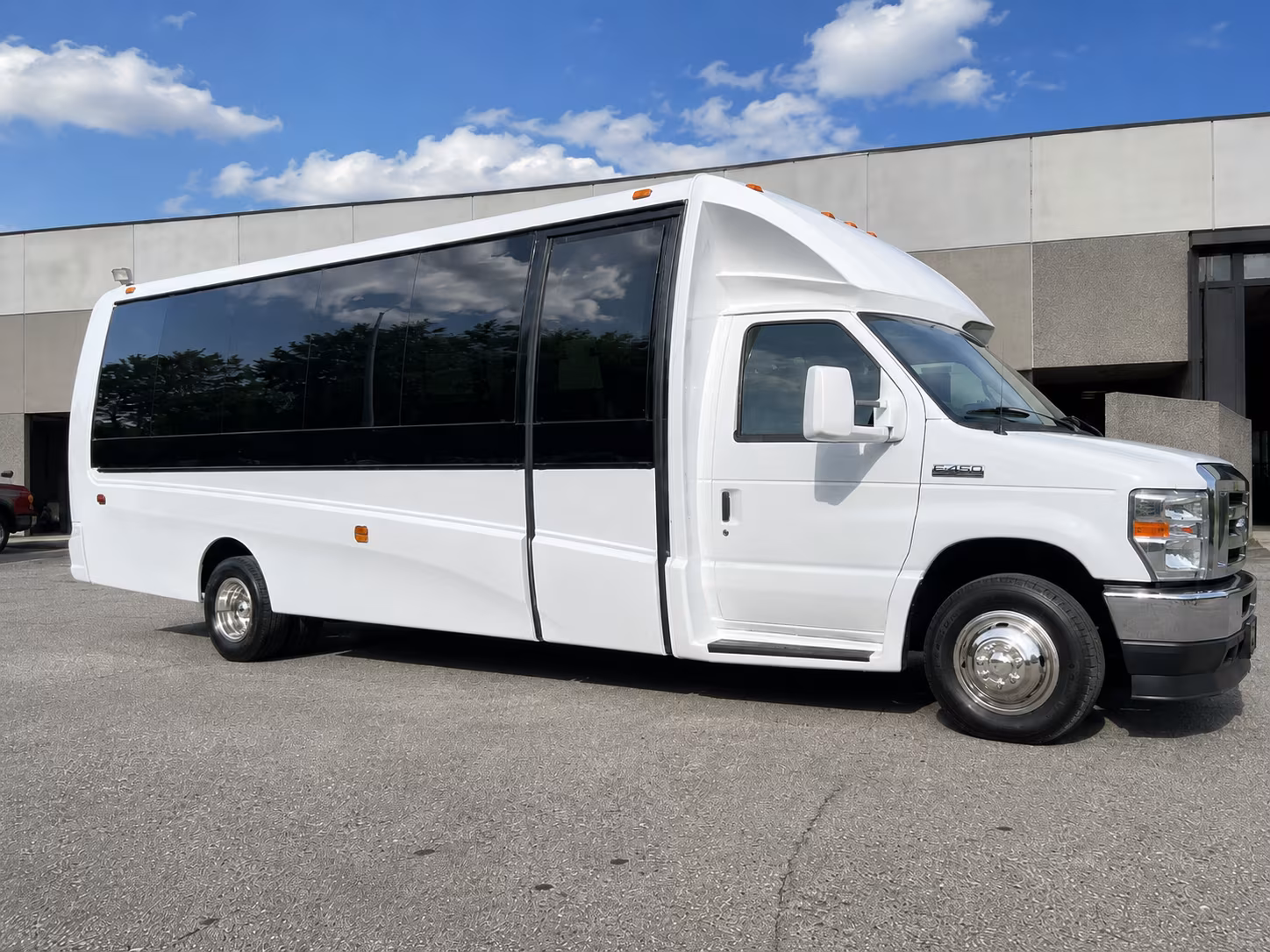 employee shuttle buses for idaho falls companies and office parks