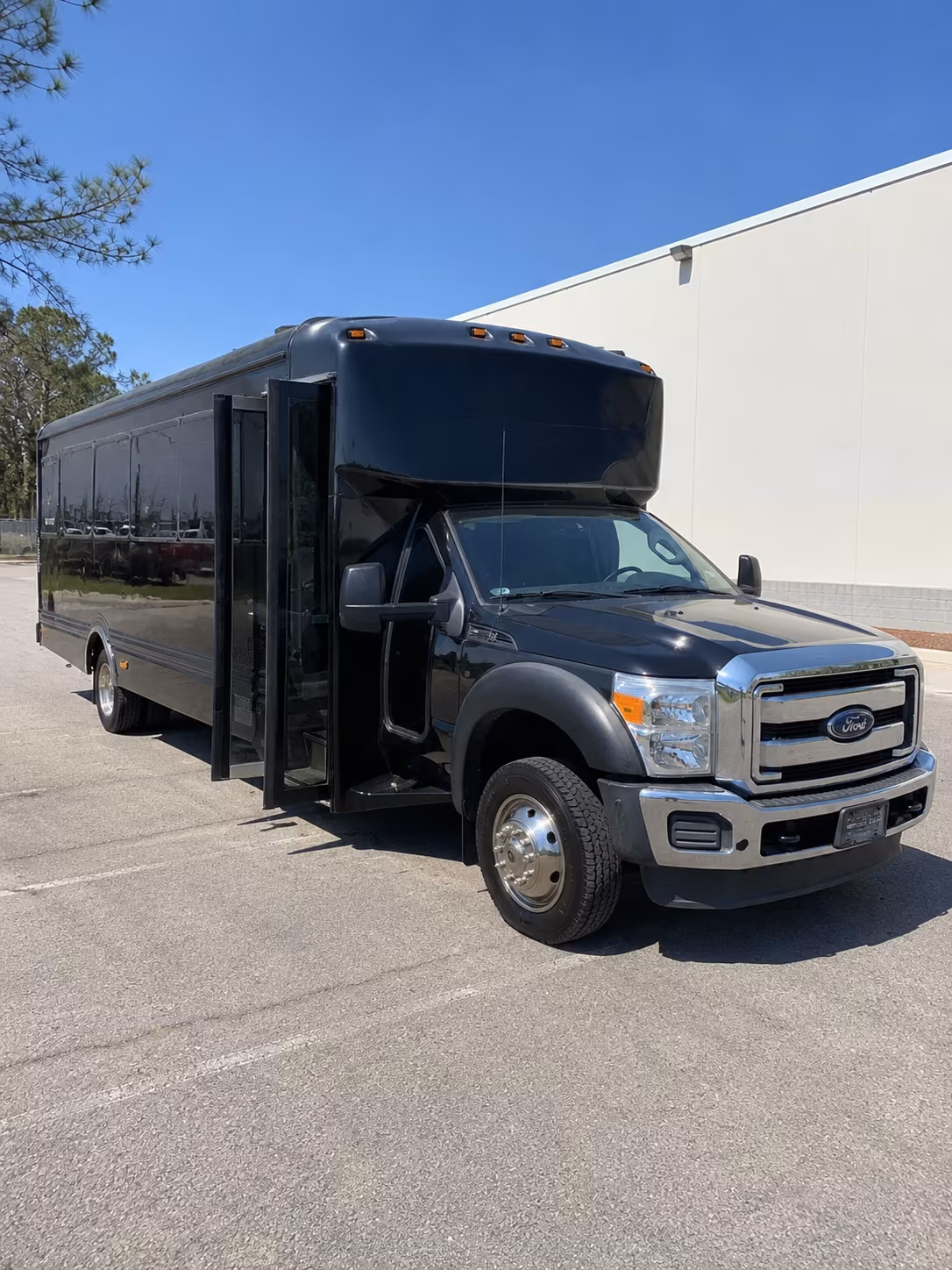 holiday party bus rental