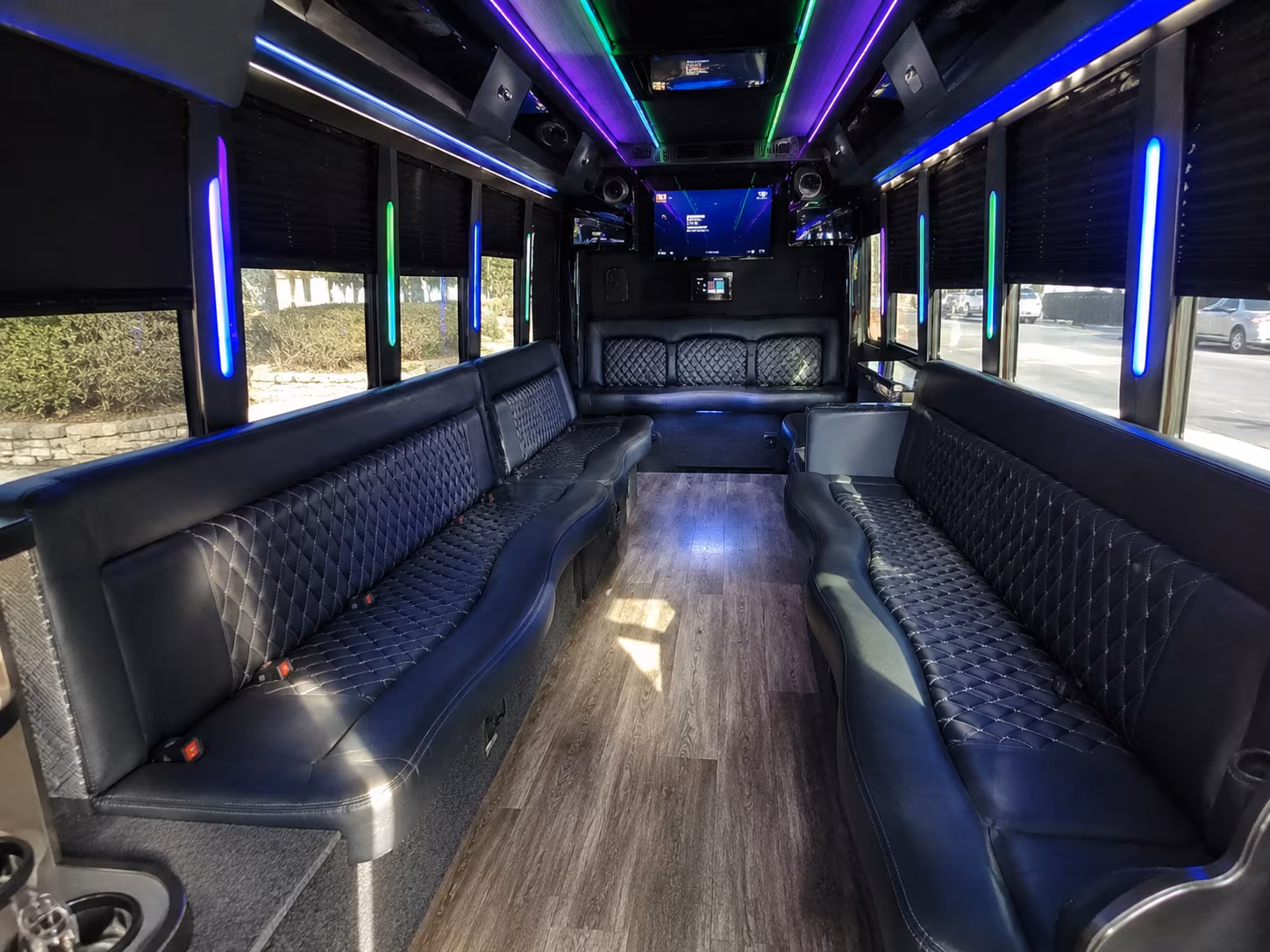idaho falls 15 passenger party bus interior