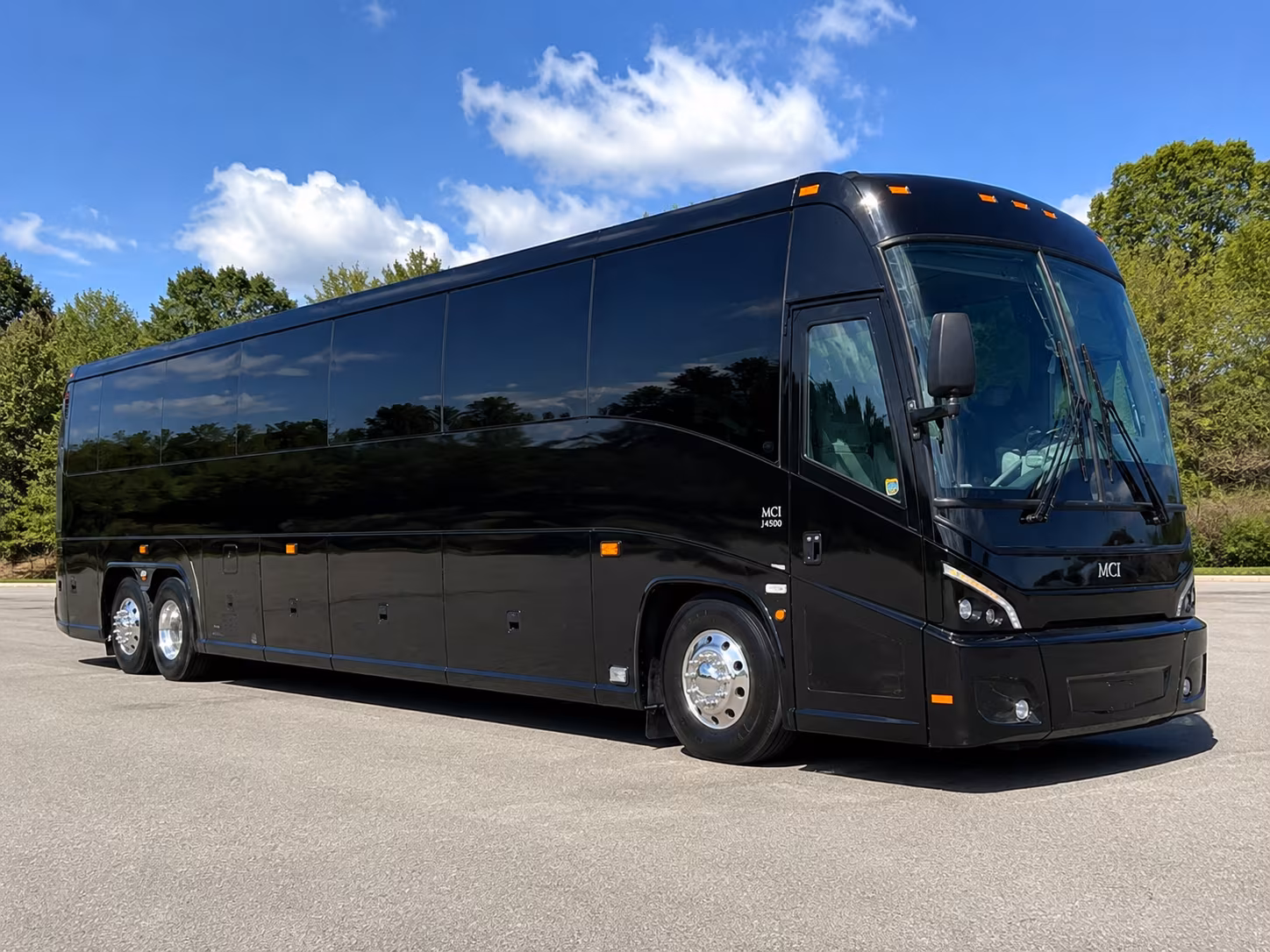 idaho falls charter bus rentals to yellowstone and grand teton national parks